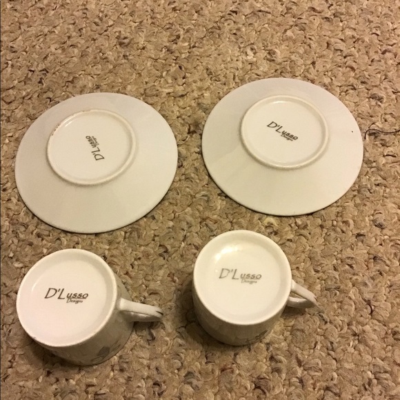 D’LUSSO 4 PC DEMITASSE SET COFFEE ESPRESSO BONE CHINA ITALY NWT NIB CUPS SAUCERS - Picture 4 of 5